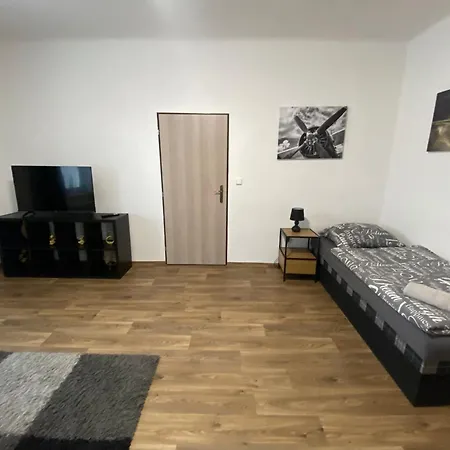 Apartment Cerna Ruze - 3
